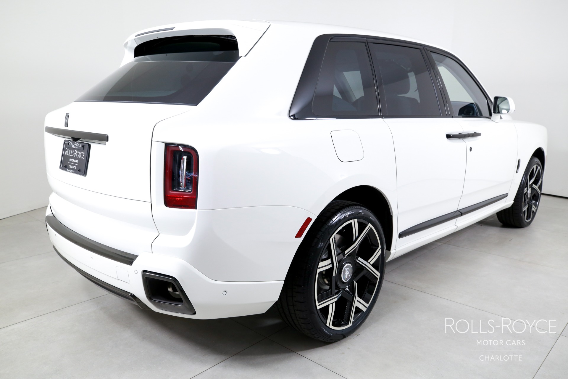 New 2027 Rolls-Royce Black Badge Cullinan  | Charlotte, NC