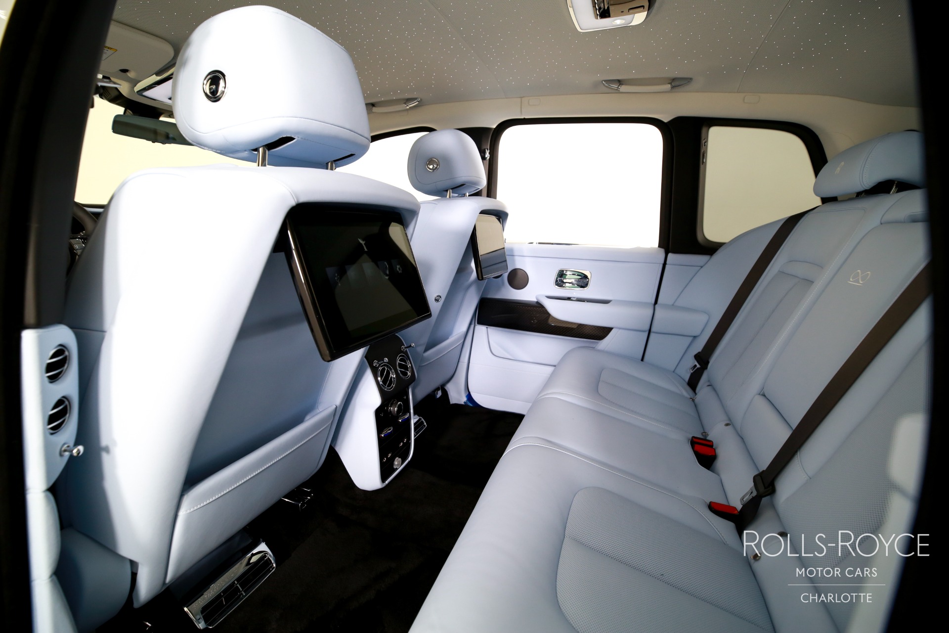 New 2027 Rolls-Royce Black Badge Cullinan  | Charlotte, NC