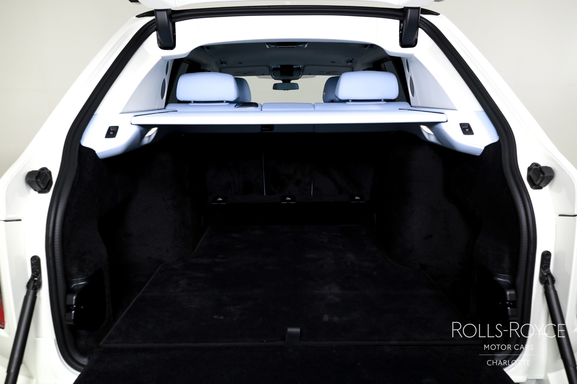 New 2027 Rolls-Royce Black Badge Cullinan  | Charlotte, NC