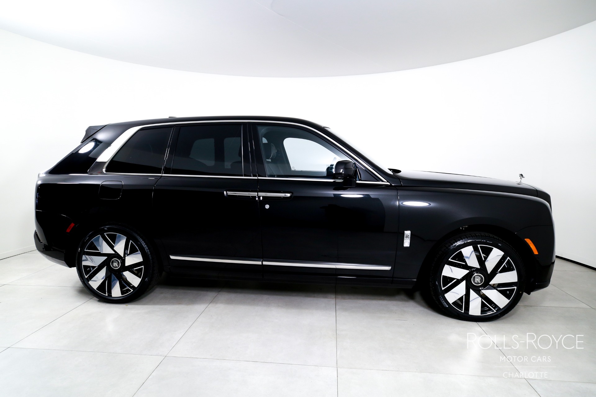 New 2027 Rolls-Royce Cullinan  | Charlotte, NC