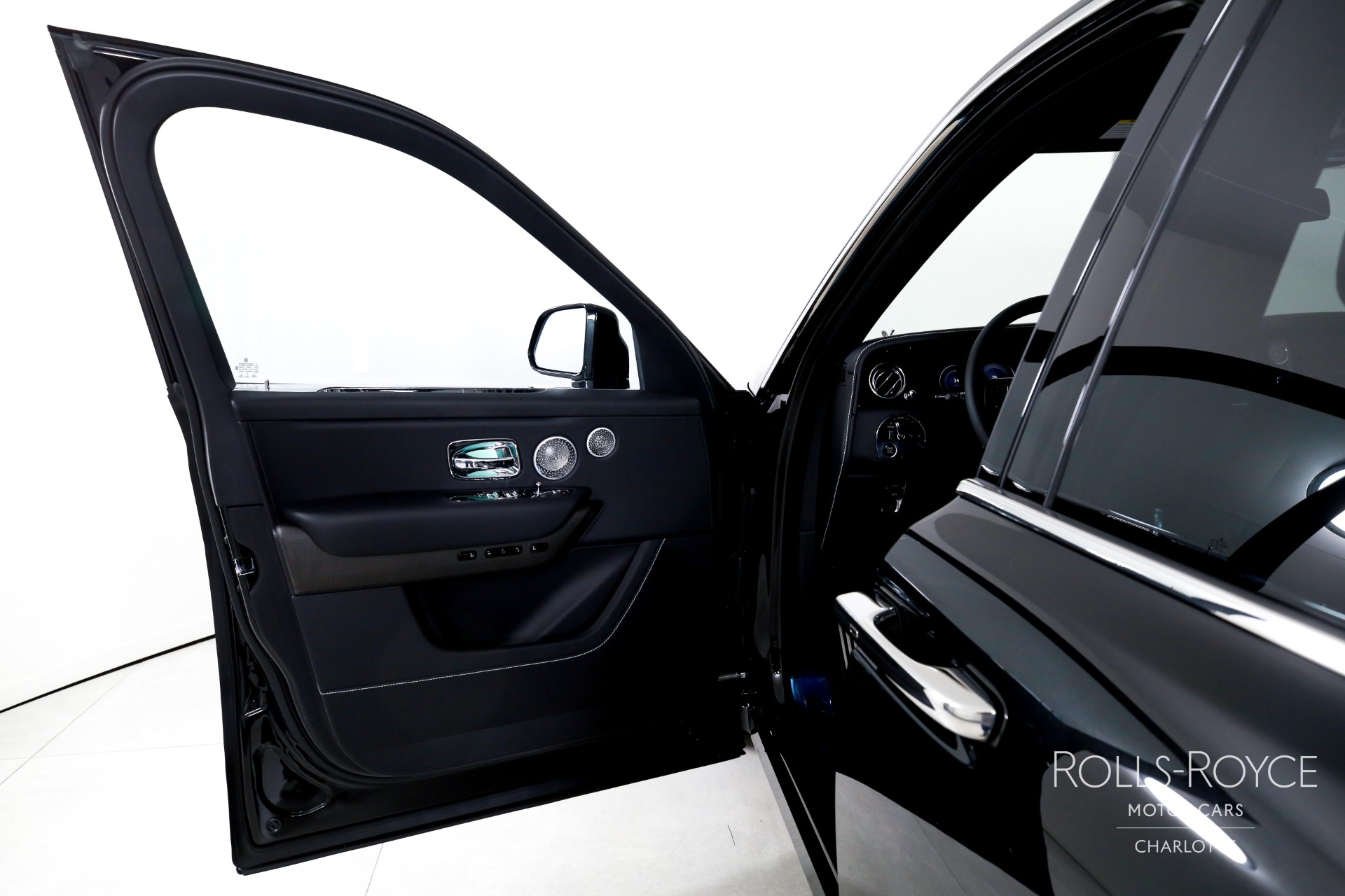New 2027 Rolls-Royce Cullinan  | Charlotte, NC