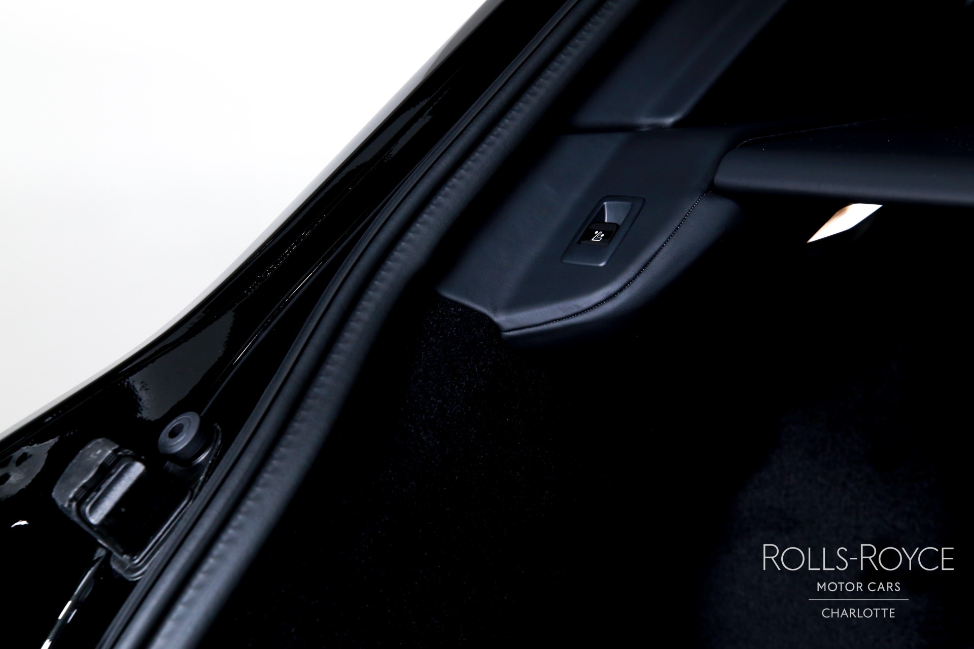 New 2027 Rolls-Royce Cullinan  | Charlotte, NC