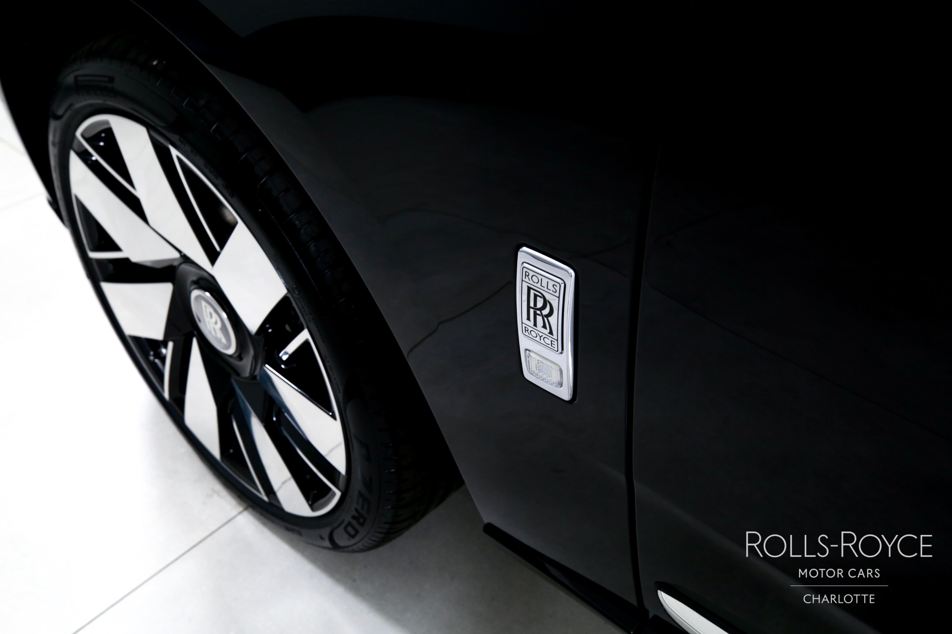New 2027 Rolls-Royce Cullinan  | Charlotte, NC