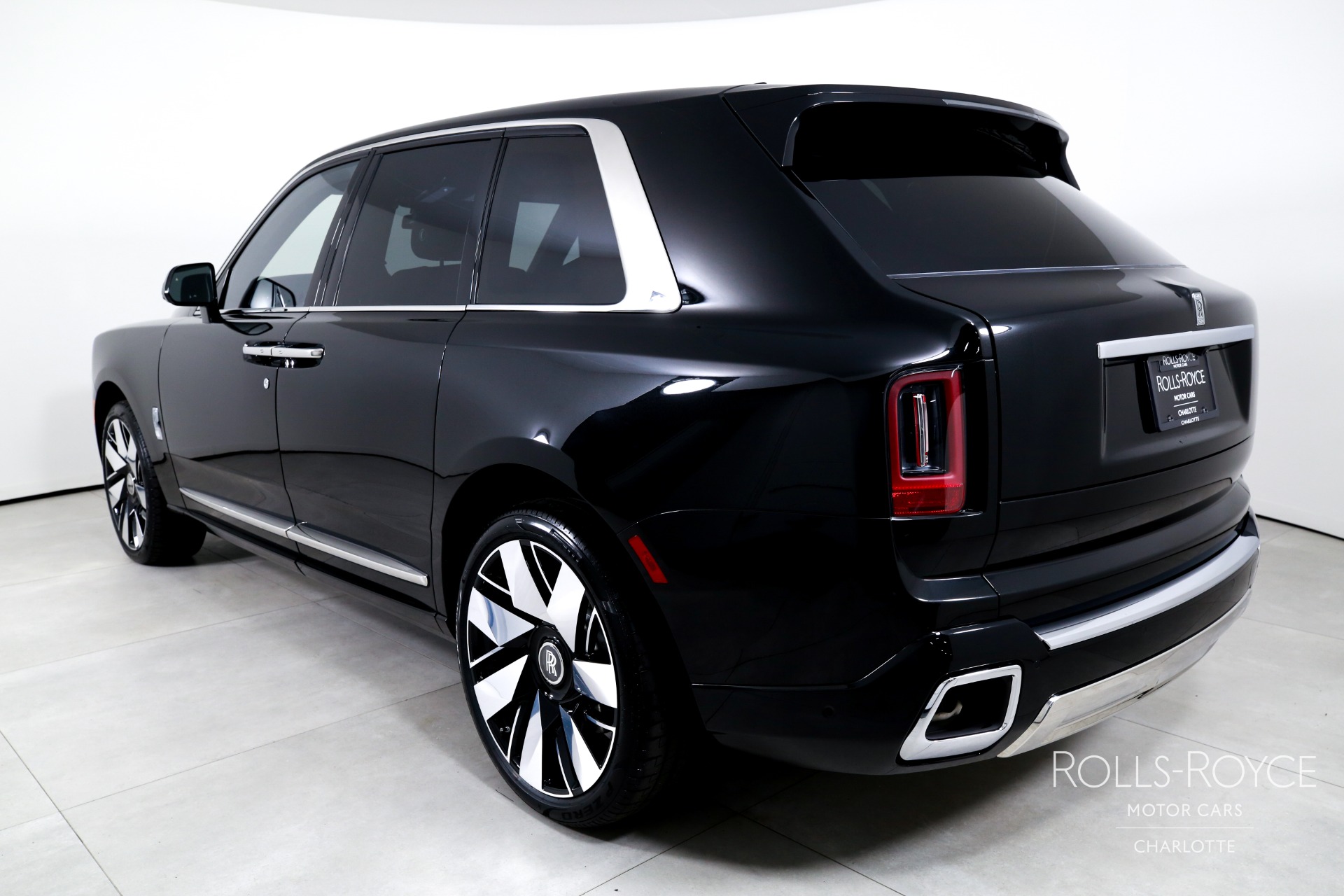 New 2027 Rolls-Royce Cullinan  | Charlotte, NC