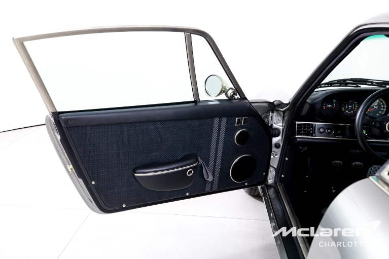 Used-1990-PORSCHE-911-SINGER
