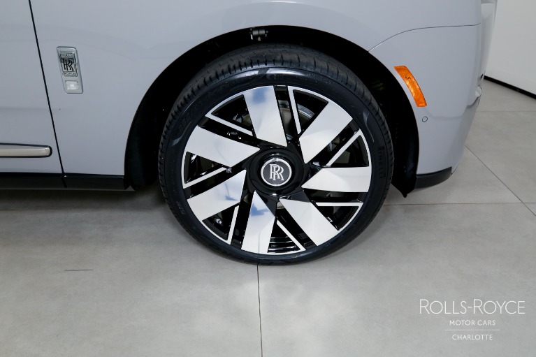 New-2027-Rolls-Royce-Cullinan
