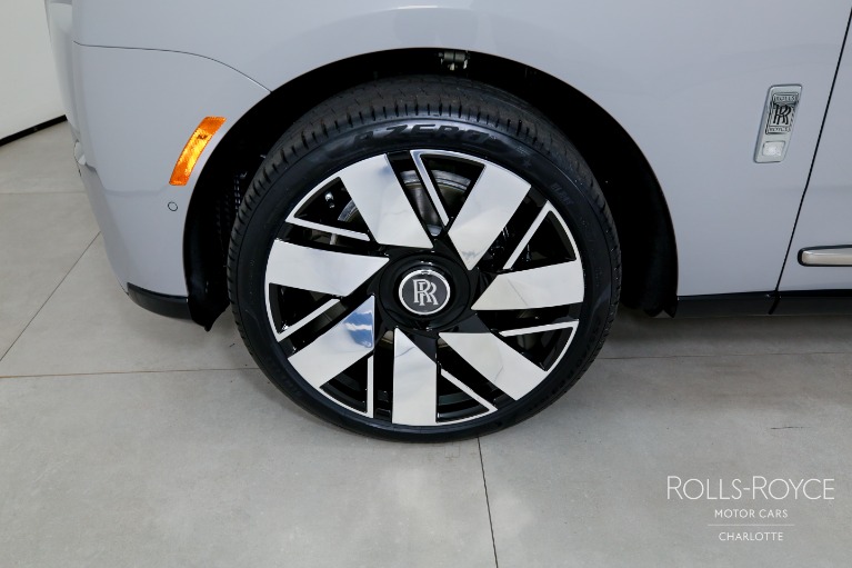 New-2027-Rolls-Royce-Cullinan