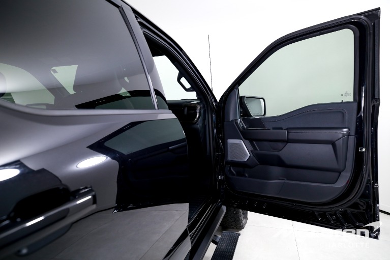 Used-2025-Ford-F-150-Lariat