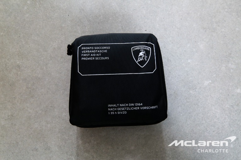 Used-2022-Lamborghini-Urus