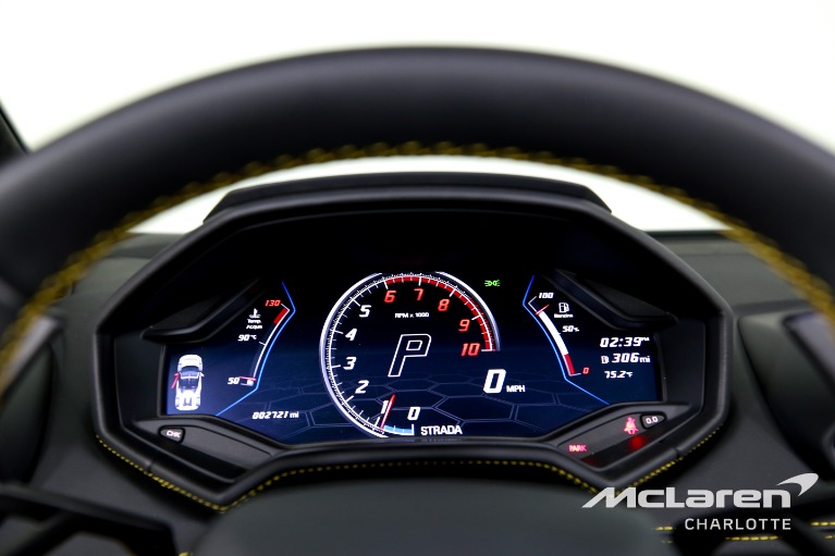 Used-2022-Lamborghini-Huracan-EVO-Spyder