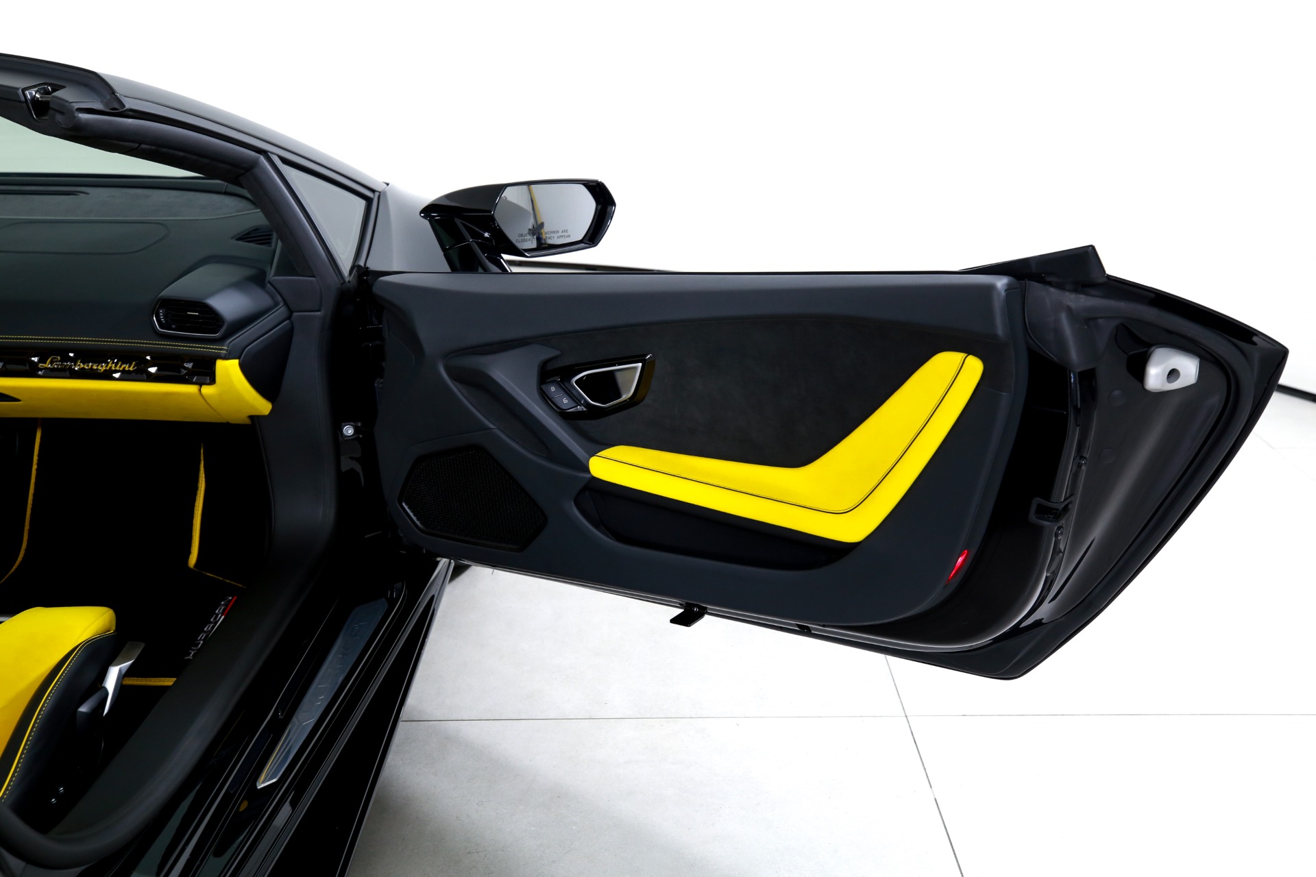Used 2022 Lamborghini Huracan EVO Spyder  | Charlotte, NC