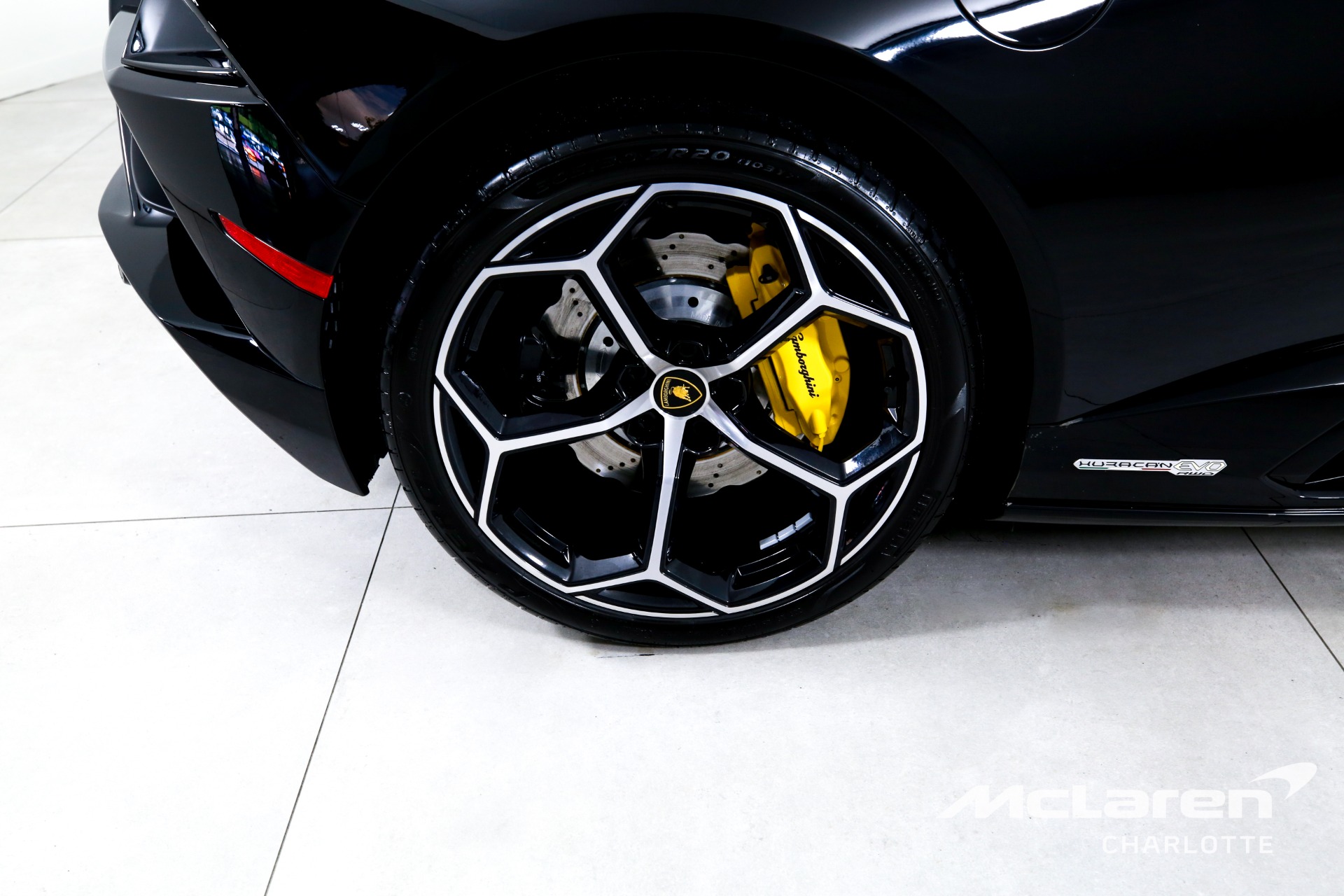 Used 2022 Lamborghini Huracan EVO Spyder  | Charlotte, NC