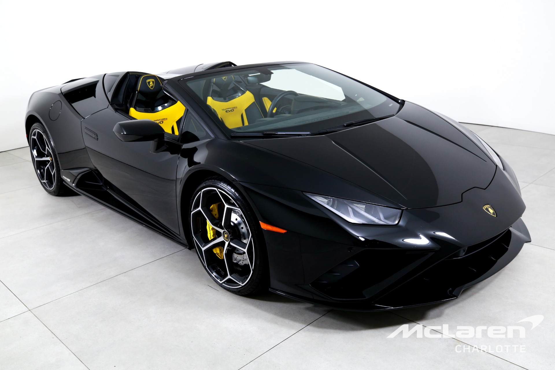 Used 2022 Lamborghini Huracan EVO Spyder  | Charlotte, NC