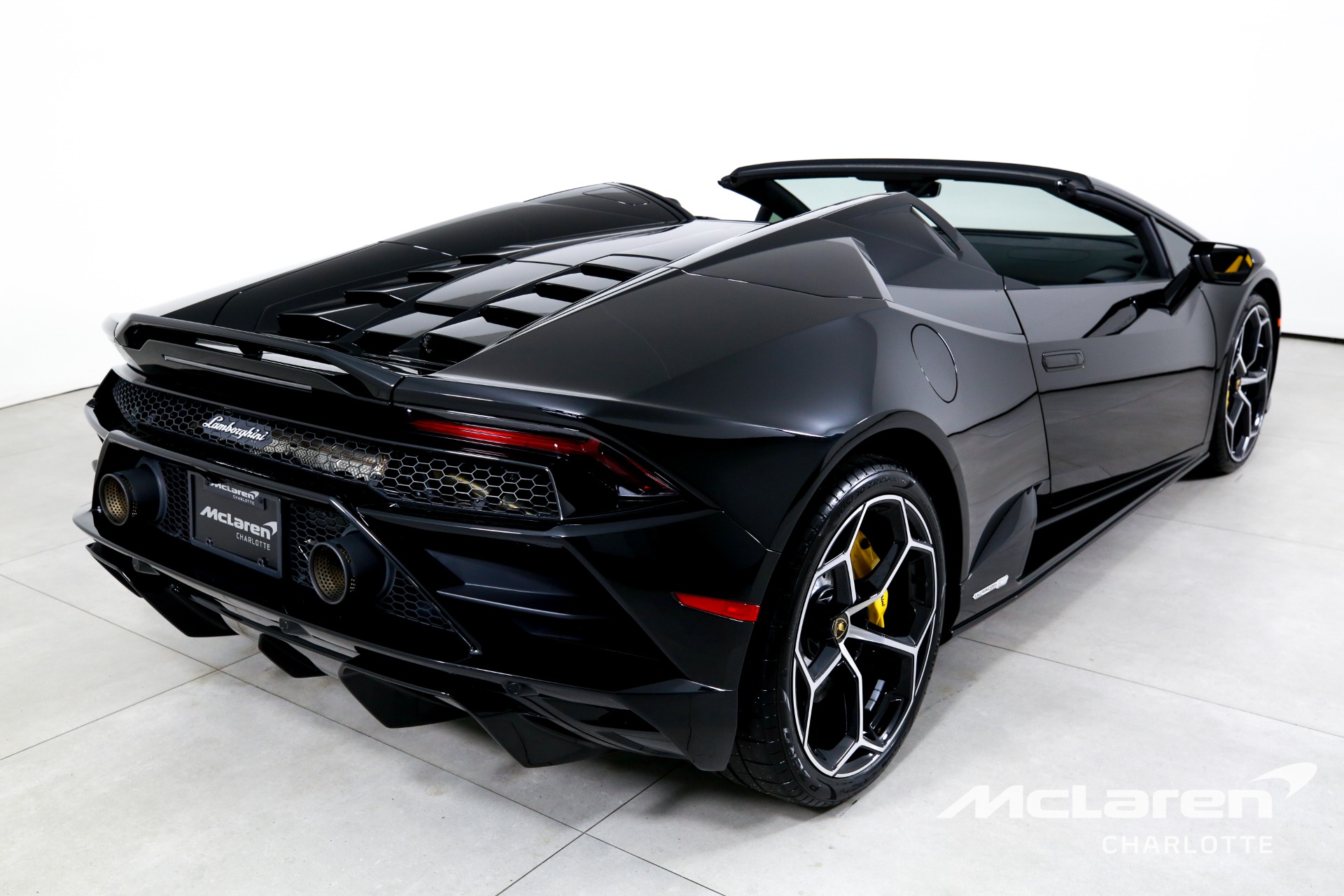 Used 2022 Lamborghini Huracan EVO Spyder  | Charlotte, NC