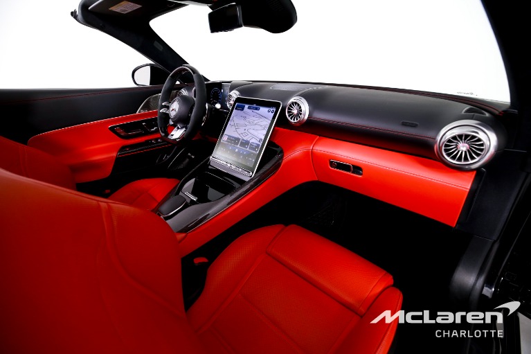 Used-2023-Mercedes-Benz-SL-Class-AMG-SL-63