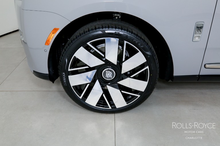 New-2027-Rolls-Royce-Cullinan