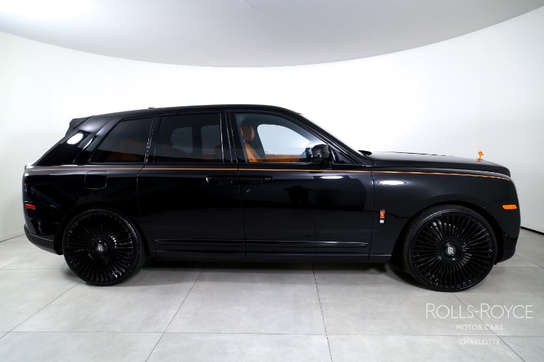 Used-2023-Rolls-Royce-Cullinan