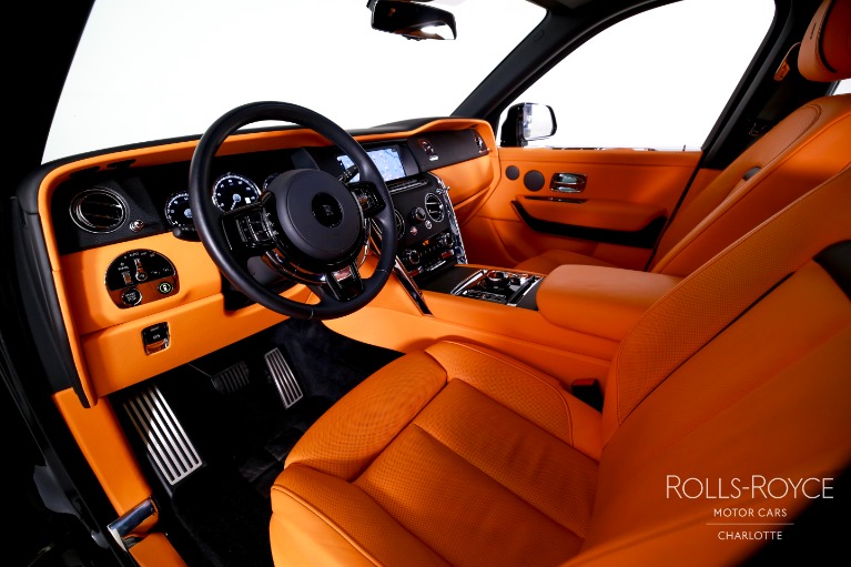 Used-2023-Rolls-Royce-Cullinan