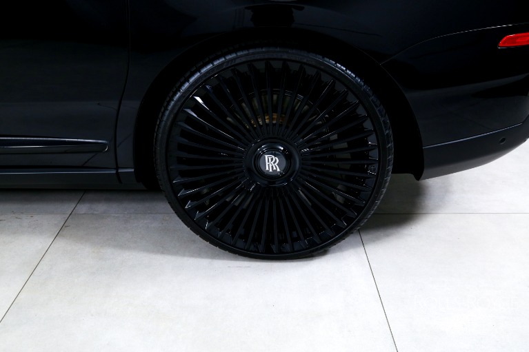 Used-2023-Rolls-Royce-Cullinan