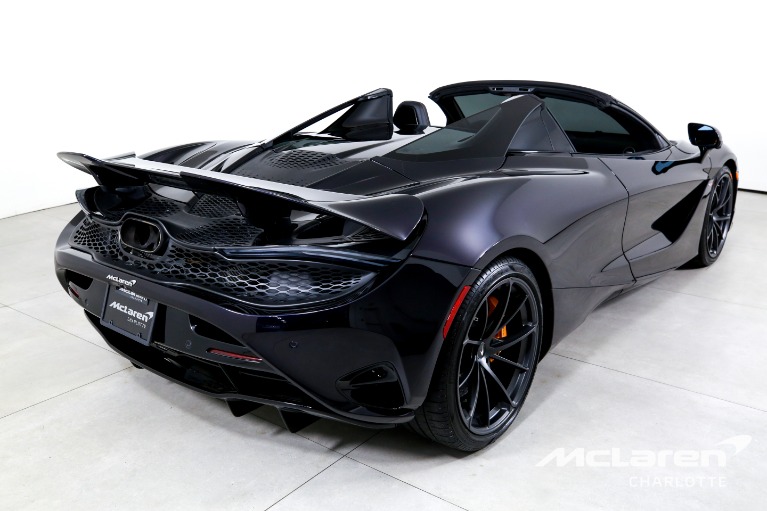 Used-2024-McLaren-750S-Spider