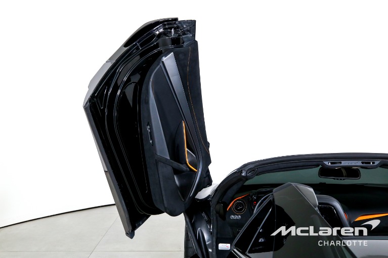 Used-2024-McLaren-750S-Spider