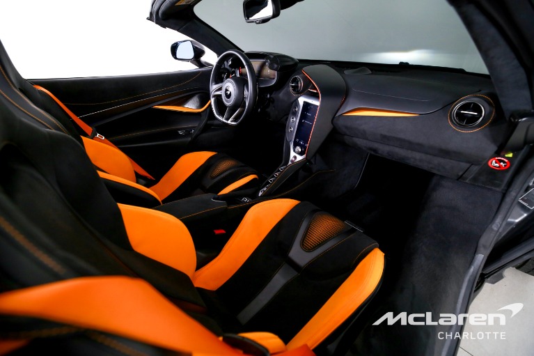 Used-2024-McLaren-750S-Spider