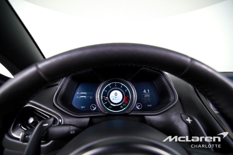 Used-2020-Aston-Martin-DB11-Volante
