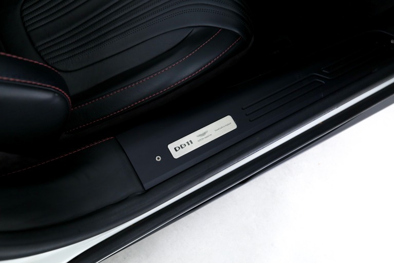 Used-2020-Aston-Martin-DB11-Volante