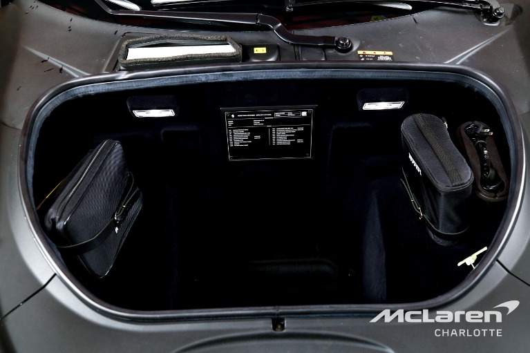 Used-2020-Ferrari-F8-Tributo