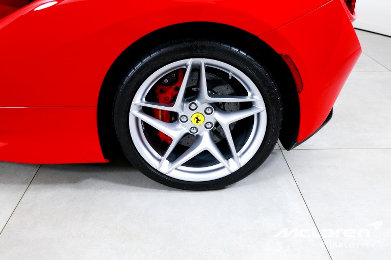 Used-2020-Ferrari-F8-Tributo