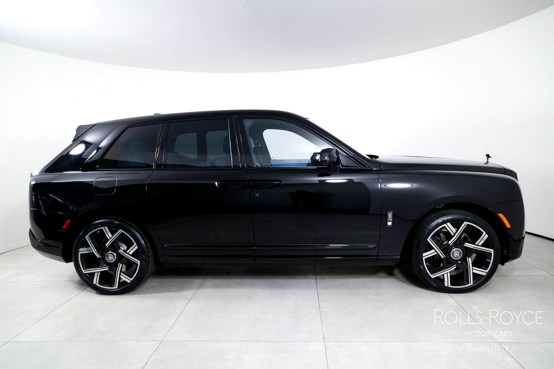 New 2027 Rolls-Royce Black Badge Cullinan  | Charlotte, NC