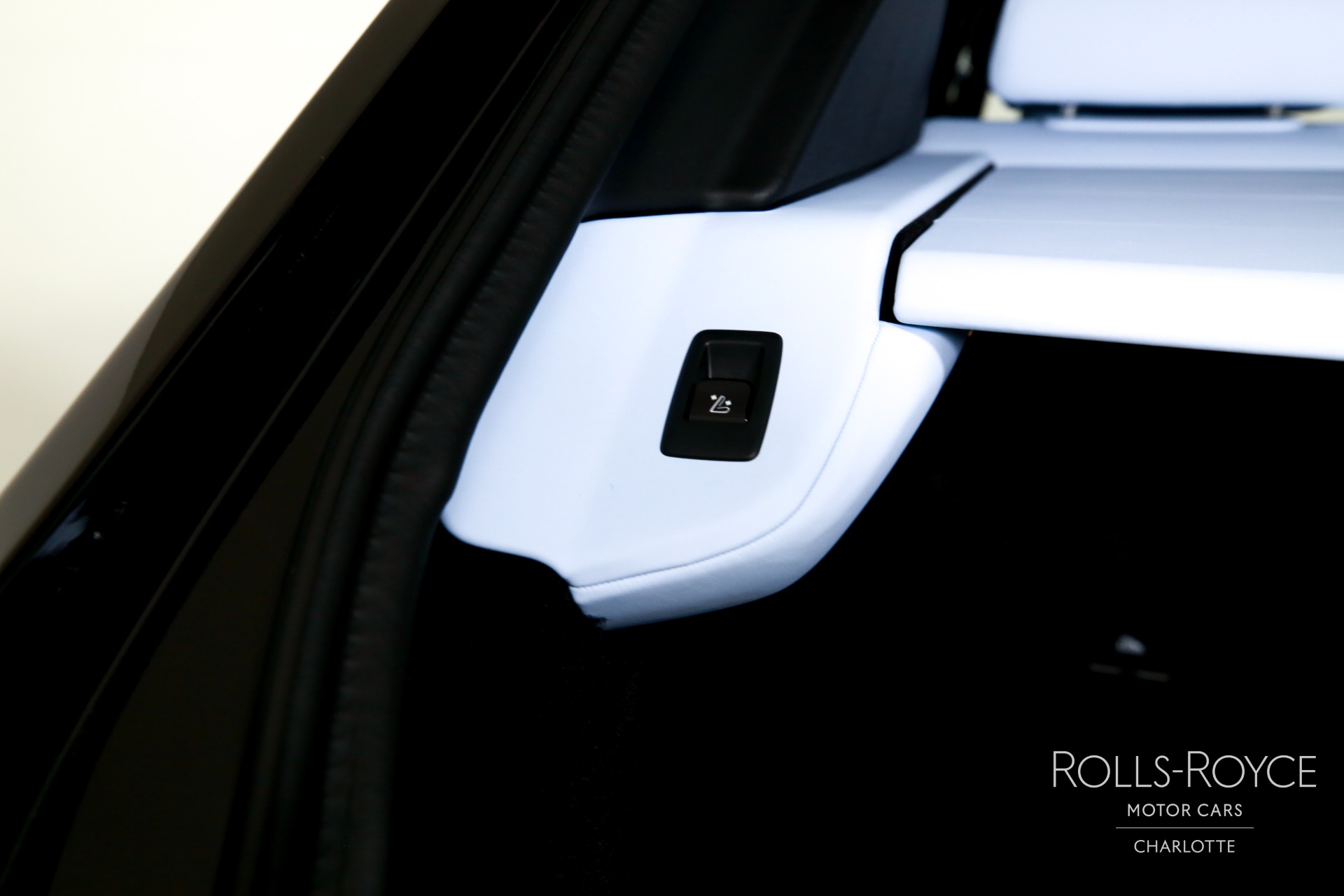 New 2027 Rolls-Royce Black Badge Cullinan  | Charlotte, NC
