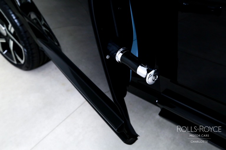 New-2027-Rolls-Royce-Black-Badge-Cullinan