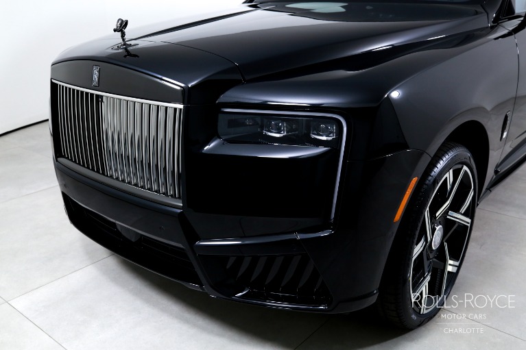 New-2027-Rolls-Royce-Black-Badge-Cullinan