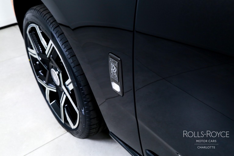 New-2027-Rolls-Royce-Black-Badge-Cullinan