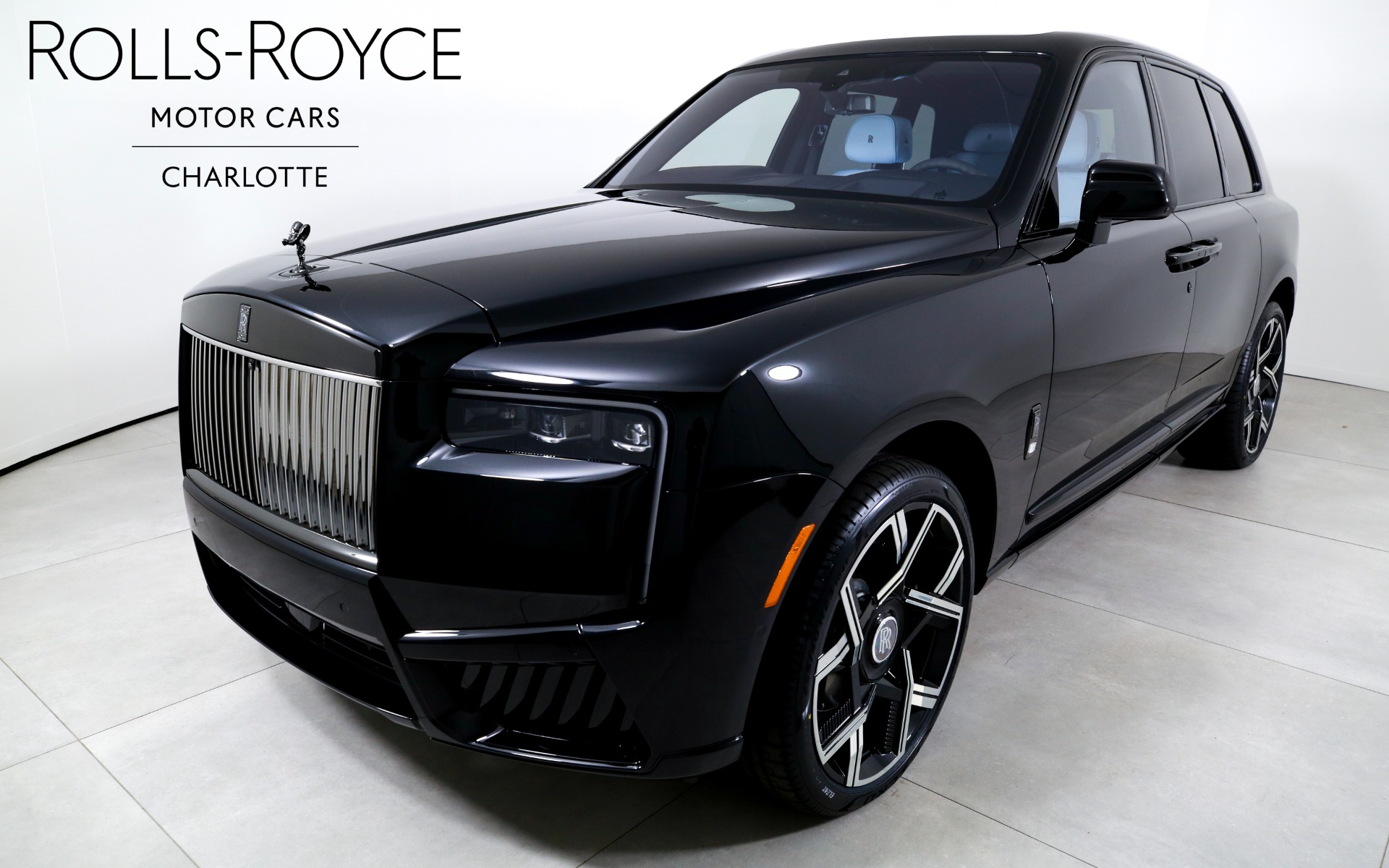 New 2027 Rolls-Royce Black Badge Cullinan  | Charlotte, NC