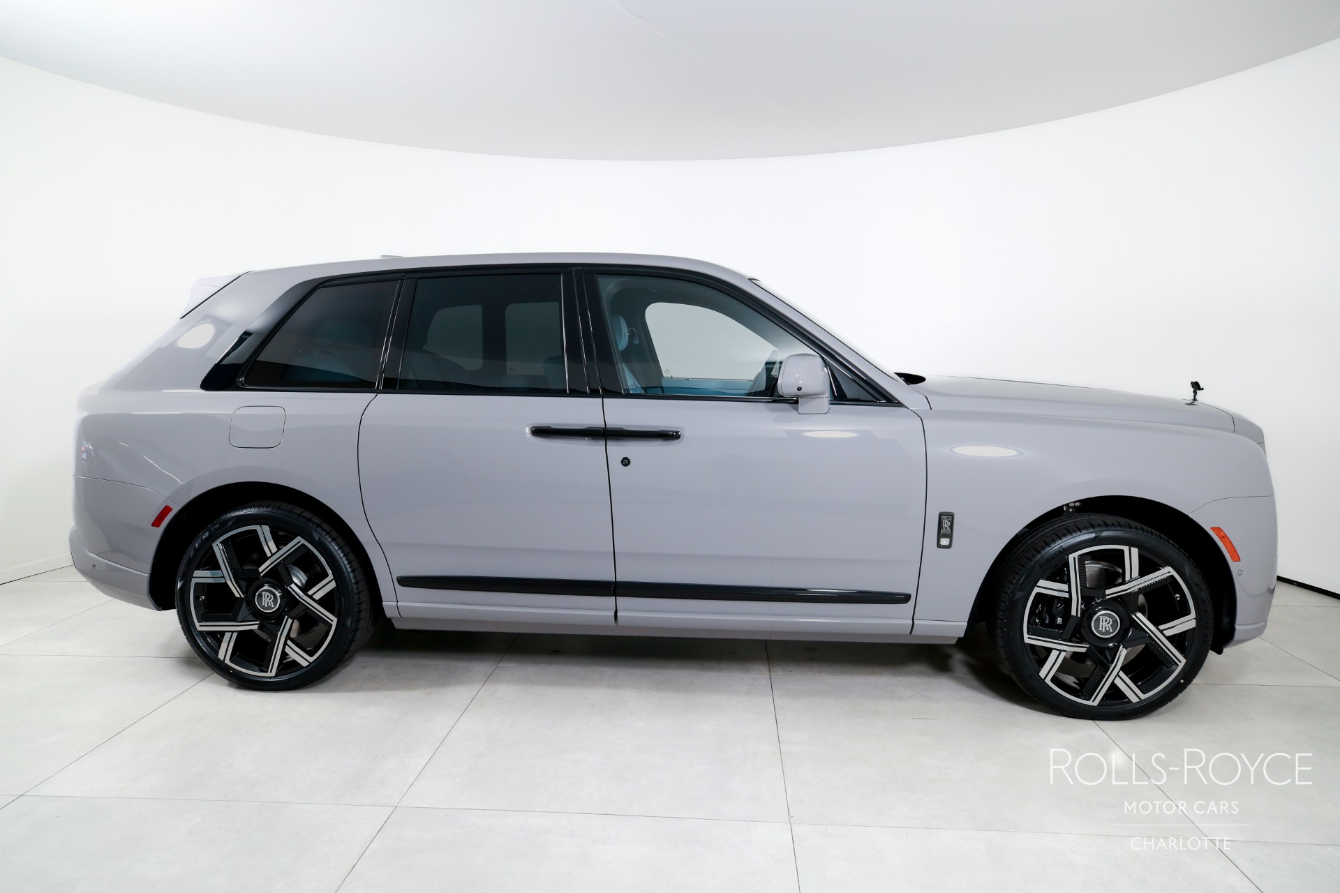 New 2027 Rolls-Royce Black Badge Cullinan  | Charlotte, NC