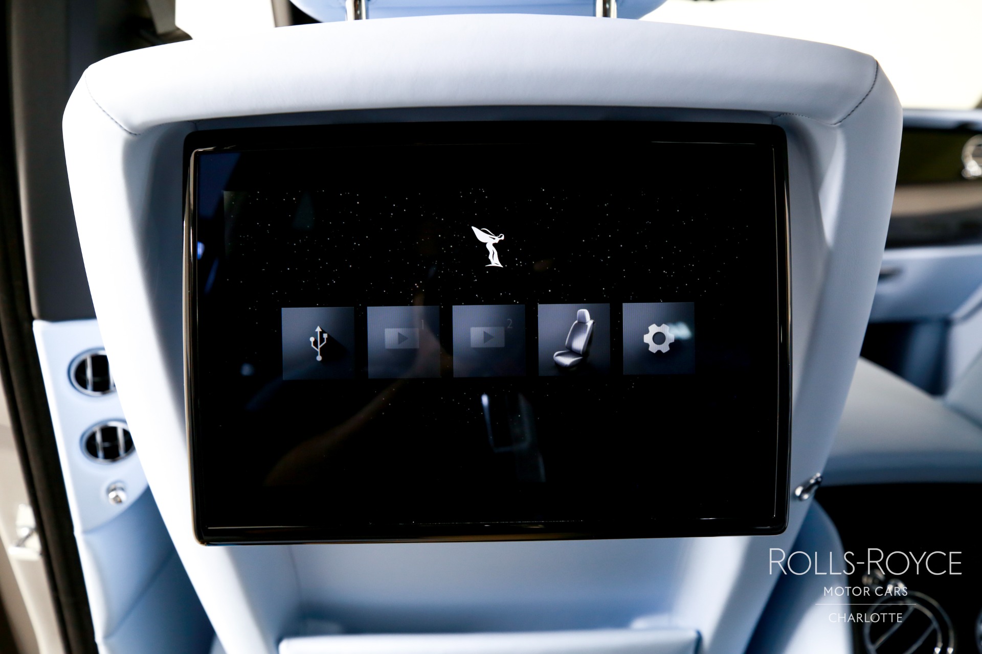 New 2027 Rolls-Royce Black Badge Cullinan  | Charlotte, NC