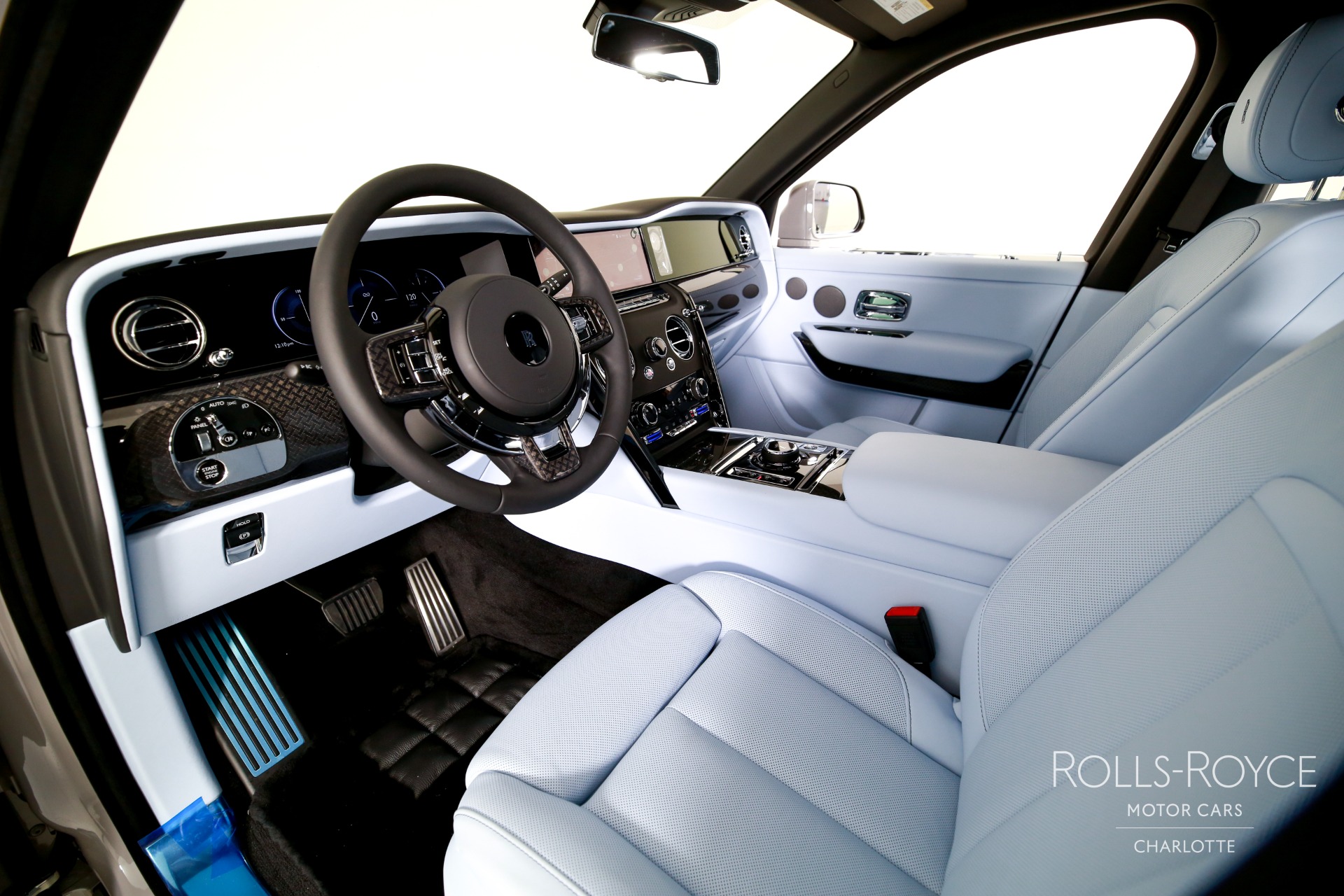 New 2027 Rolls-Royce Black Badge Cullinan  | Charlotte, NC