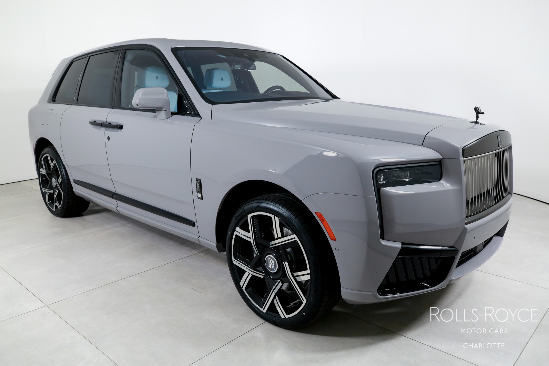 New 2027 Rolls-Royce Black Badge Cullinan  | Charlotte, NC