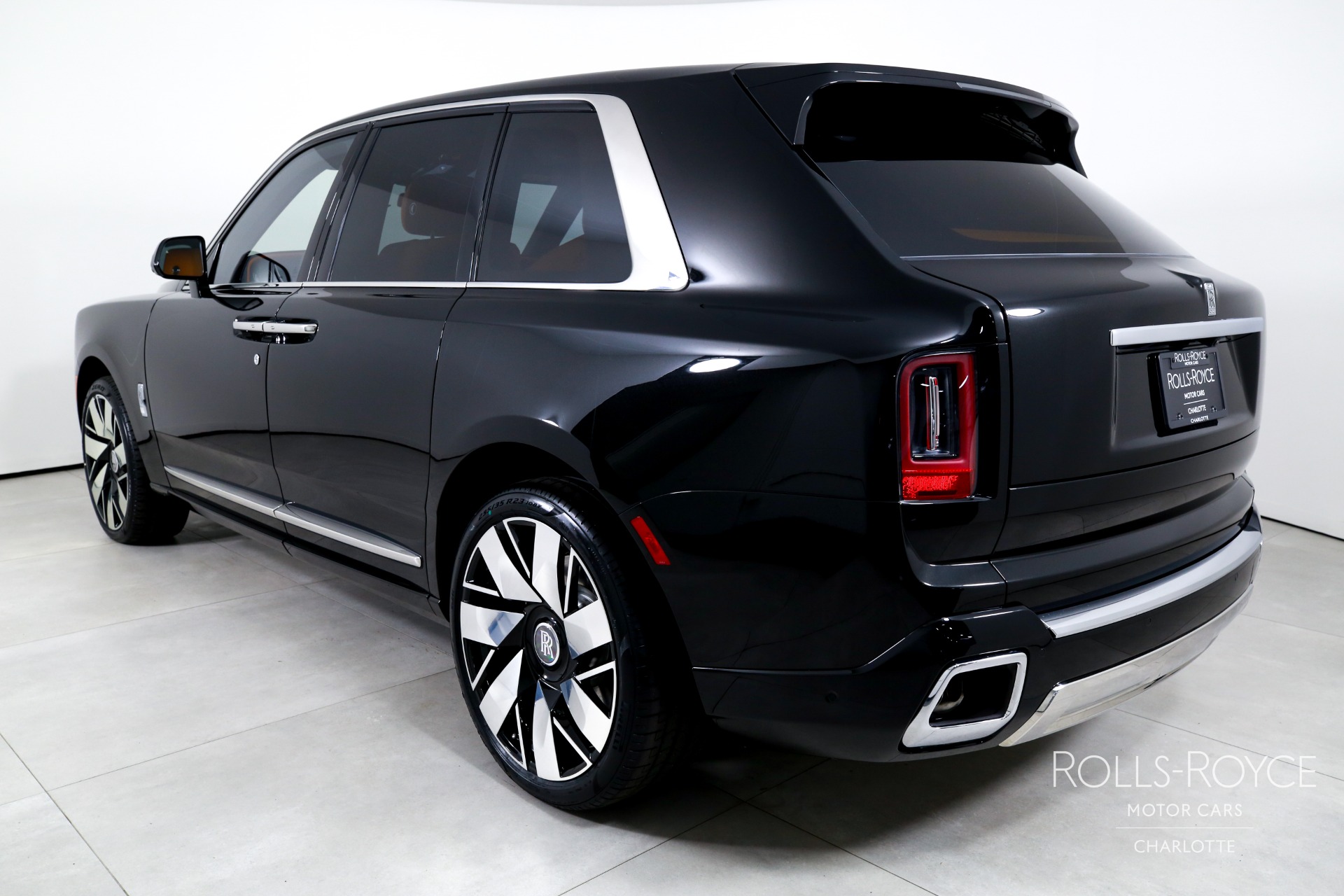 New 2027 Rolls-Royce Cullinan  | Charlotte, NC