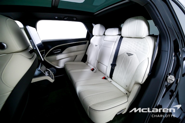 Used-2023-Bentley-Bentayga-EWB-Azure-V8