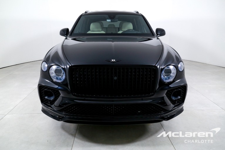 Used-2023-Bentley-Bentayga-EWB-Azure-V8