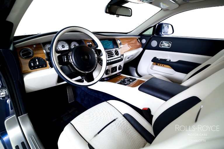 Used-2019-Rolls-Royce-Wraith