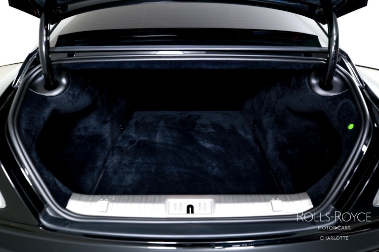 Used-2017-Rolls-Royce-Black-Badge-Wraith
