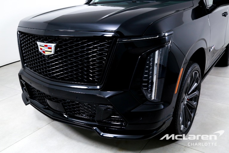 Used-2025-Cadillac-Escalade-V