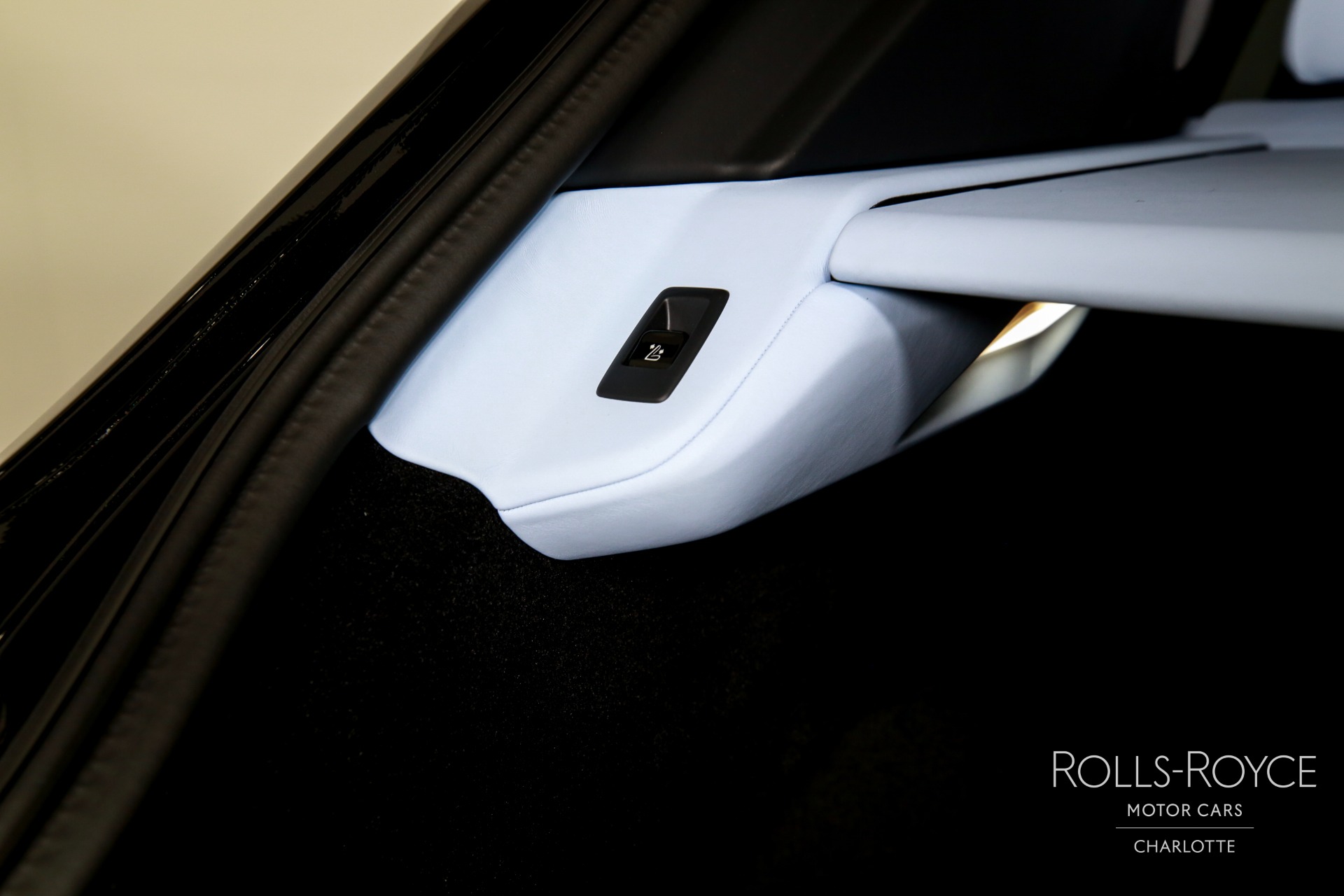New 2027 Rolls-Royce Black Badge Cullinan  | Charlotte, NC