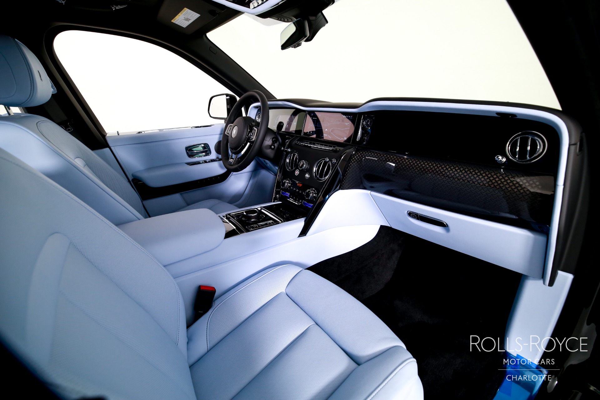 New 2027 Rolls-Royce Black Badge Cullinan  | Charlotte, NC