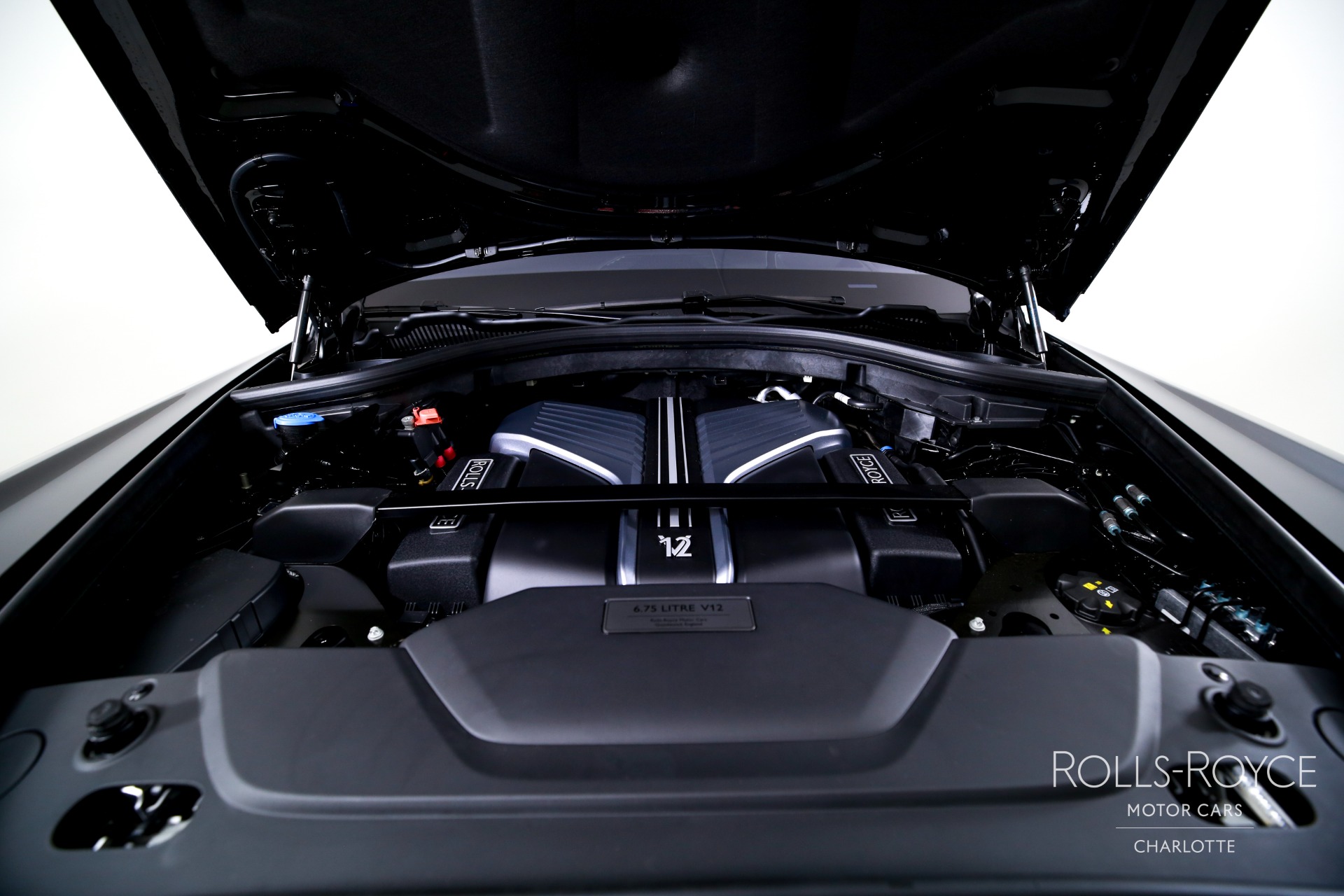 New 2027 Rolls-Royce Black Badge Cullinan  | Charlotte, NC