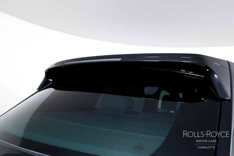 New-2027-Rolls-Royce-Black-Badge-Cullinan